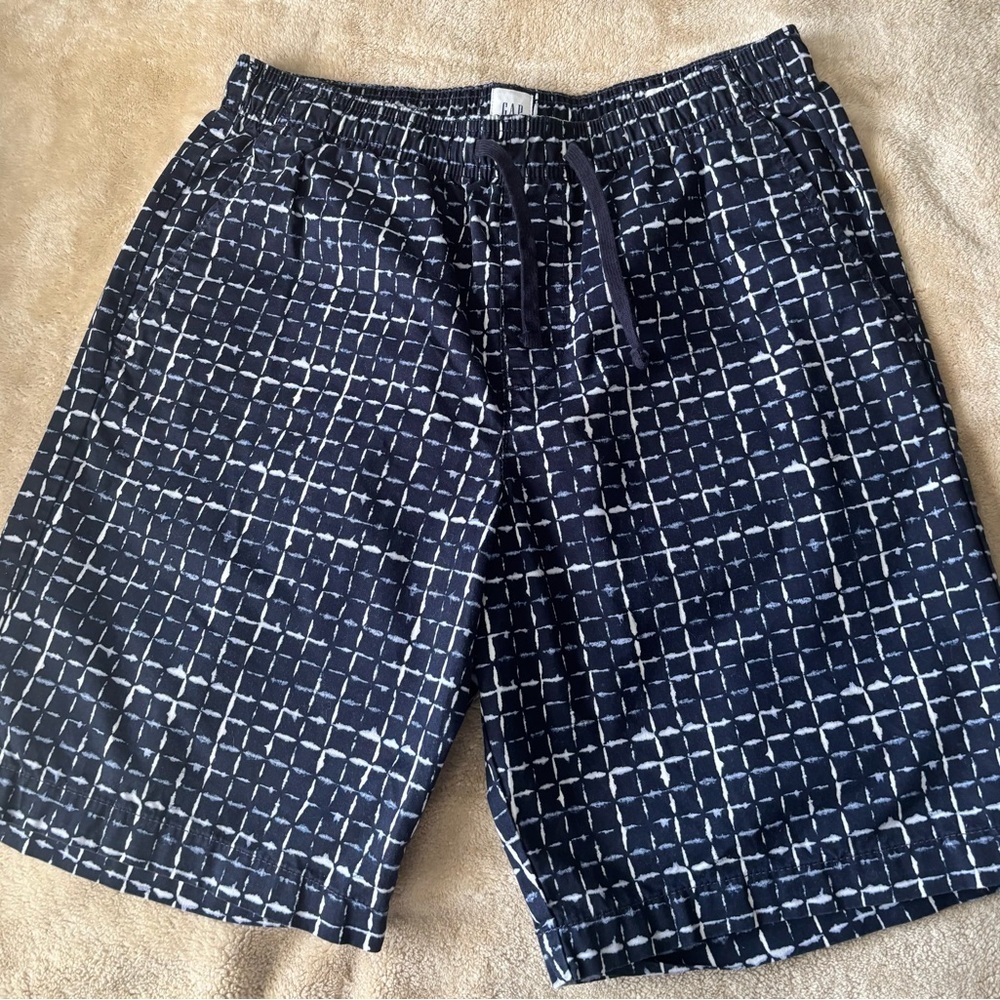 GAP color Navy and White Checkered Shorts used once. - Picture 2 of 3